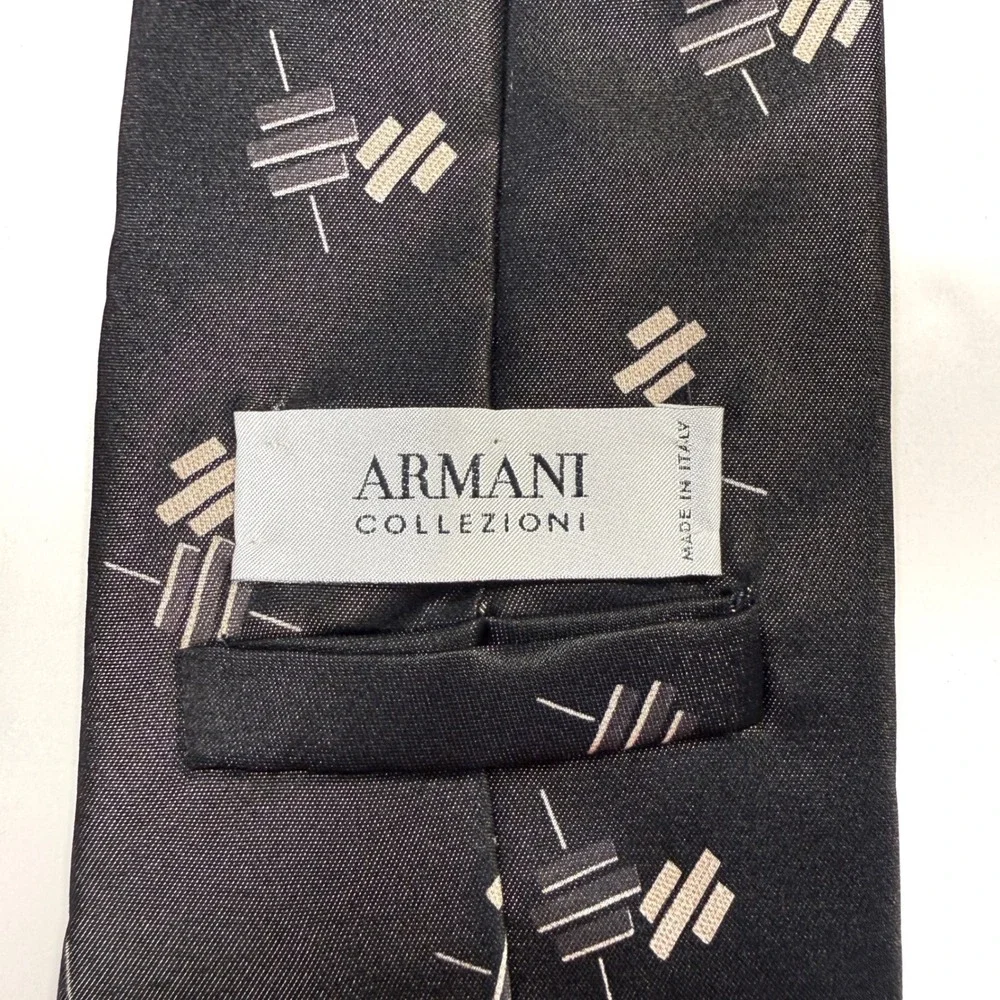 Armani Collezioni Mens‎ Silk Blend Geometric Tie Black Made in Italy 3.75 Inch